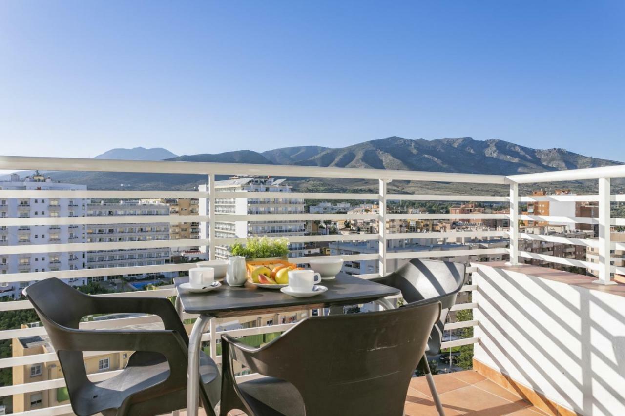 Apartamento Loft Pleno Centro, Vistas Fantasticas توريمولينوس المظهر الخارجي الصورة