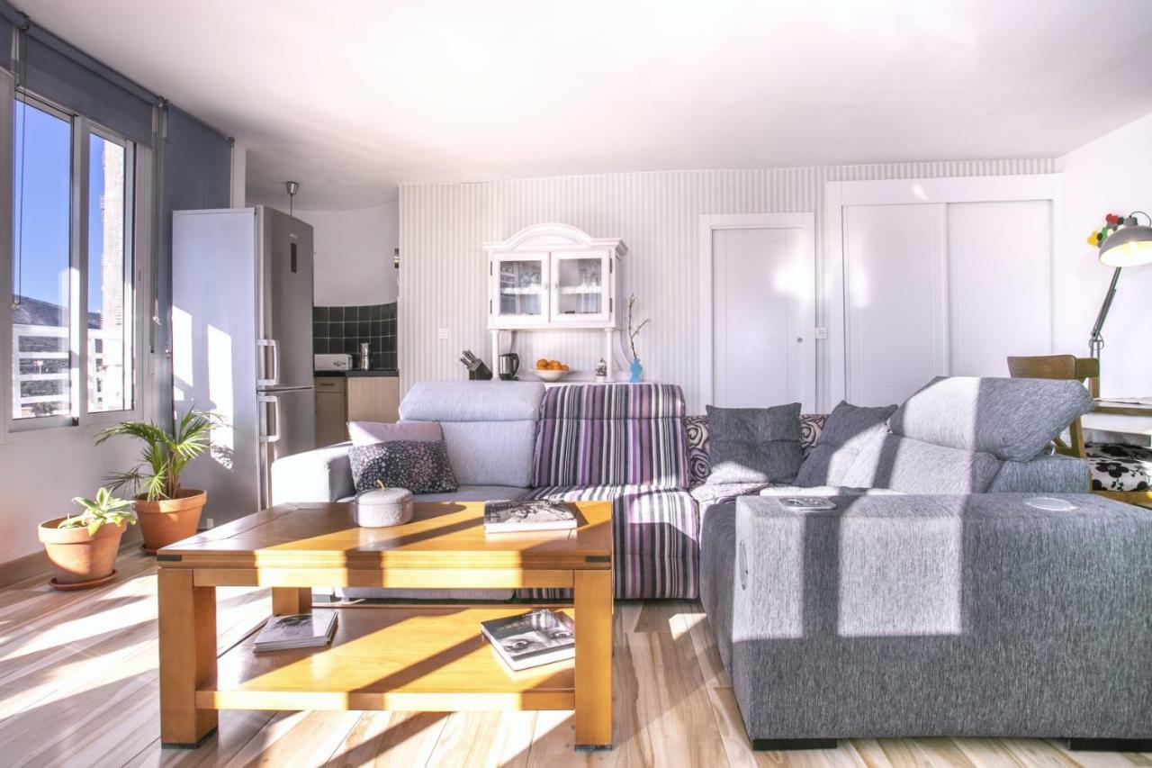 Apartamento Loft Pleno Centro, Vistas Fantasticas توريمولينوس المظهر الخارجي الصورة